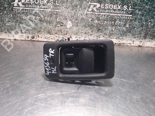 Used Rear right interior door handle MERCEDES-BENZ M-CLASS (W163) ML 400 CDI (163.128) (250 hp) 8040172