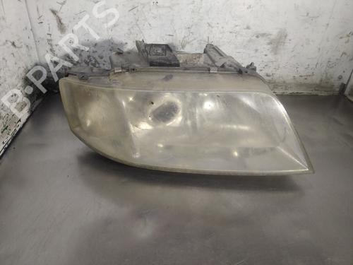 Faro derecho AUDI A6 C5 (4B2) 2.5 TDI (150 hp) 26247047