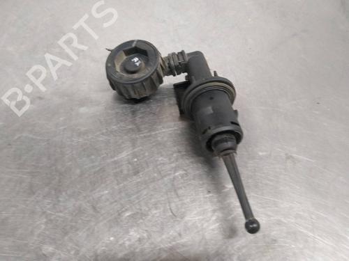 Clutch slave cylinder VW GOLF V (1K1) 2.0 TDI 16V | BP26267199M113