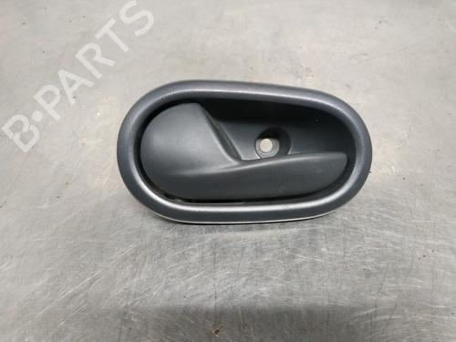 Used Front left interior door handle DACIA SANDERO II TCe 90 (B8M1, B8MA, B8AC) (90 hp) 27400705