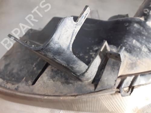 Right headlight CITROËN XSARA PICASSO (N68) 2.0 HDi | BP26244724C29 