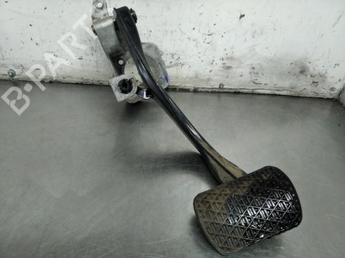 Used Break pedal MERCEDES-BENZ E-CLASS (W211) E 220 CDI (211.006) (150 hp) 26254274