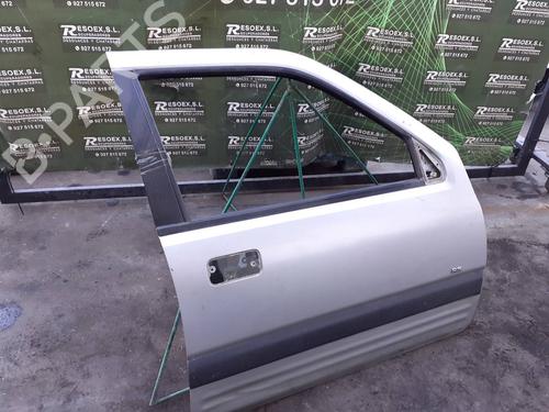 Dør højre fortil OPEL FRONTERA B (U99) 2.2 DTI (6B_ZC, 6B_VF, 6B_66, 6B_76) (116 hp) 8362064