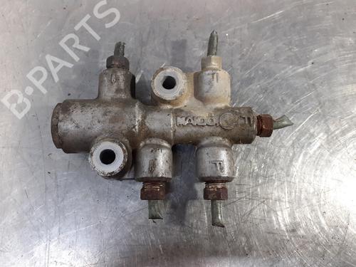 Used Brake master cylinder FORD B-MAX (JK) 1.5 TDCi (75 hp) 26244685