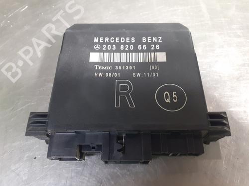 Dør styreenhed MERCEDES-BENZ C-CLASS (W203) C 220 CDI (203.008) (150 hp) 26242996