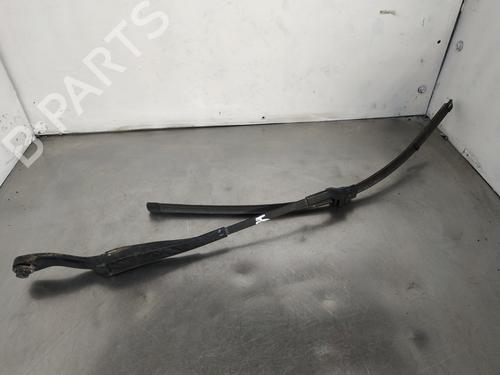 Used Front windshield wiper arm MERCEDES-BENZ E-CLASS (W211) E 220 CDI (211.006) (150 hp) 26252828