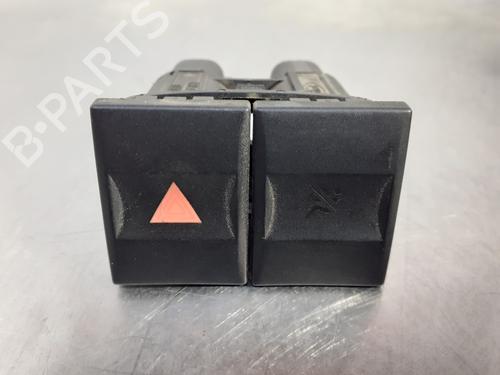 Used Warning switch FORD MONDEO III (B5Y) 2.0 16V (146 hp) 26243251