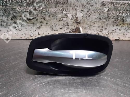 Venstre bak invendig håndtak BMW 5 (E60) 525 d (177 hp) 9258975