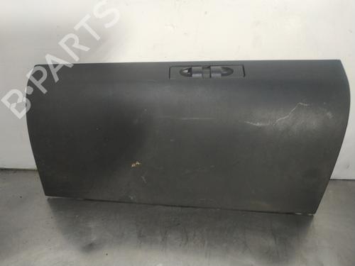 Used Glove box DODGE CALIBER 2.0 CRD (140 hp) 26252848