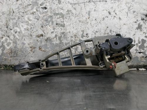 Klamka zewnętrzna drzwi przednich lewych OPEL VECTRA C (Z02) 2.0 16V Turbo (F69) | BP26266120C128 