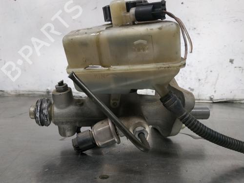 Brake master cylinder MERCEDES-BENZ C-CLASS (W203) C 220 CDI (203.008) | BP26256347M77 