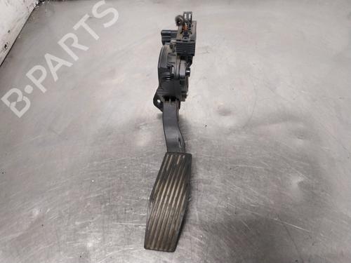 Used Pedal OPEL ASTRA J Sports Tourer (P10) 1.6 CDTi (35) (136 hp) 26253396