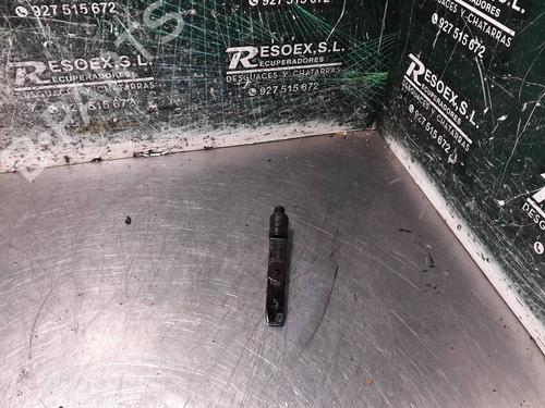 Used Injector OPEL FRONTERA B (U99) 2.2 DTI (6B_ZC, 6B_VF, 6B_66, 6B_76) (116 hp) 8334284