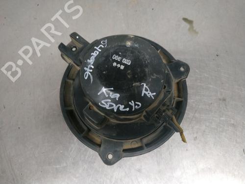 Heater blower motor KIA SORENTO I (JC) 2.5 CRDi 4WD | BP27402294M62 