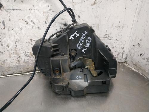 Rear left lock MERCEDES-BENZ E-CLASS (W211) E 280 CDI (211.020) | BP26264136C100 
