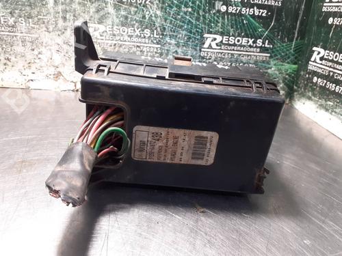 Fuse box HYUNDAI H-1 / STAREX Bus (A1) 2.5 D | BP9640459E1 