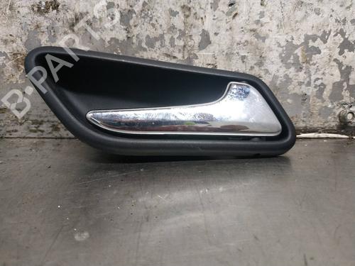 Used Rear right interior door handle MERCEDES-BENZ A-CLASS (W169) A 160 (169.031, 169.331) (95 hp) 26264974