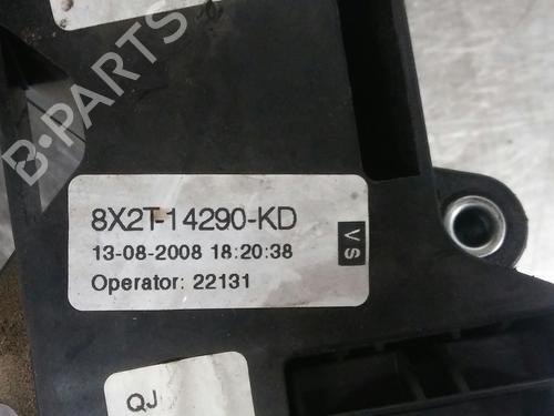 Fuse box JAGUAR XF I (X250) 2.7 D | BP26267343E1 