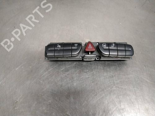 Used Switch MERCEDES-BENZ CLK (C209) CLK 270 CDI (209.316) (170 hp) 26265232