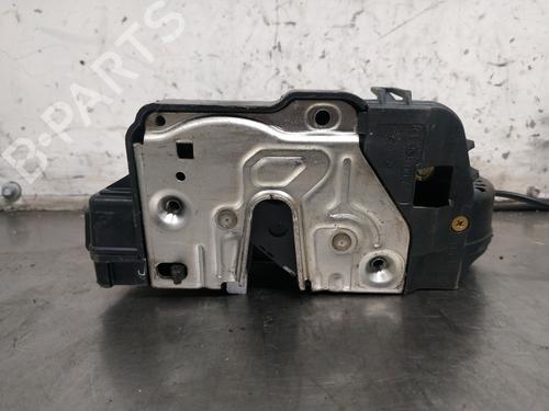 Used Rear right lock MERCEDES-BENZ E-CLASS (W211) E 220 CDI (211.006) (150 hp) 26254458