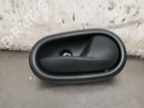 Højre fortil invendig håndtag DACIA SANDERO II TCe 90 (B8M1, B8MA, B8AC) (90 hp) 27400718