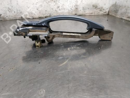Front left exterior door handle FORD MONDEO III (B5Y) 2.0 16V | BP26255579C128 