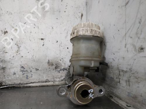 Brake master cylinder MITSUBISHI GALANT VIII (EA_) 2.0 TDI (EA6A) | BP26255835M77 