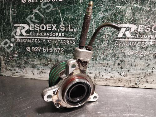 Clutch slave cylinder FORD MONDEO III (B5Y) 2.0 16V | BP26242983M113 