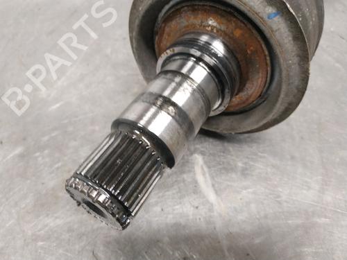 Right rear driveshaft MERCEDES-BENZ C-CLASS (W204) C 200 Kompressor (204.041) | BP27401396M41 