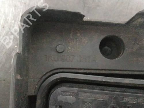 Fuse box VW GOLF V (1K1) 2.0 TDI 16V | BP26267190E1 