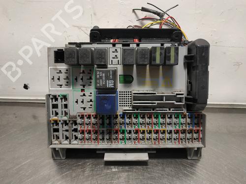 Used Fuse box OPEL ASTRA G Hatchback (T98) 1.7 TD (F08, F48) (68 hp) 26243408