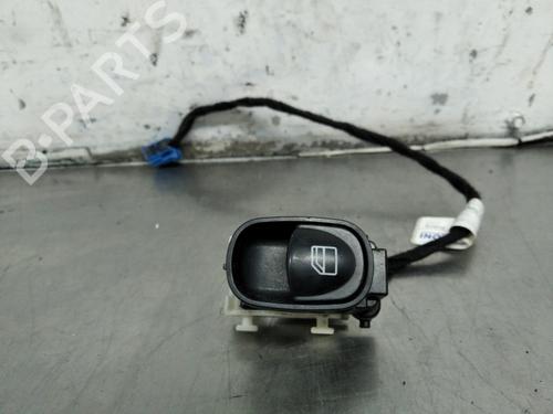 Høyre bak elrute bryter MERCEDES-BENZ C-CLASS (W203) C 220 CDI (203.008) A2038200210