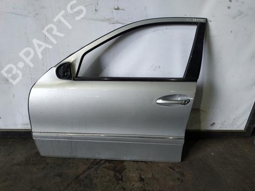 Used Left front door MERCEDES-BENZ E-CLASS (W211) E 220 CDI (211.006) (150 hp) 26254112