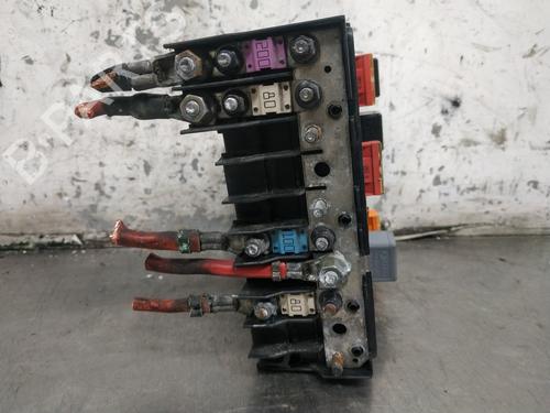 Fuse box VW GOLF V (1K1) 1.9 TDI | BP26263189E1 