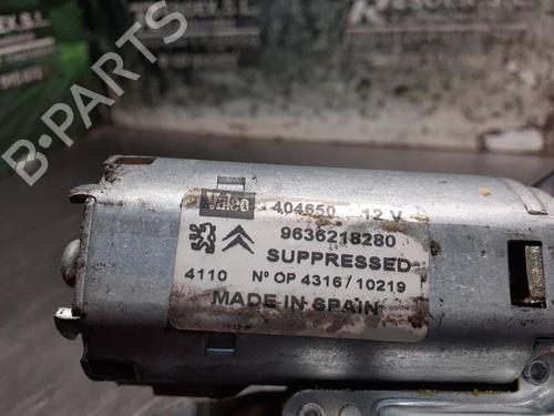 Rear wiper motor MITSUBISHI GALANT VIII Estate (EA_, EC_) 2.5 V6 24V (EA5W) | BP9298443M102 