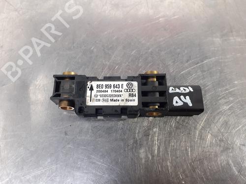 Elektronisk sensor AUDI A4 B7 (8EC) 2.5 TDI (163 hp) 26244497
