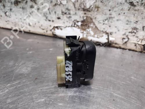 Left rear window switch MERCEDES-BENZ S-CLASS (W220) S 400 CDI (220.028, 220.128) | BP9501498I29 