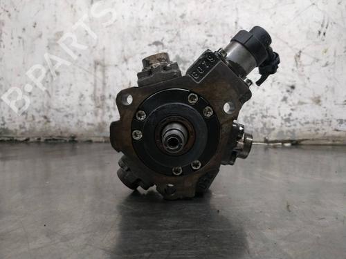 Used Injection pump KIA SORENTO I (JC) 2.5 CRDi 4WD (140 hp) 27402345