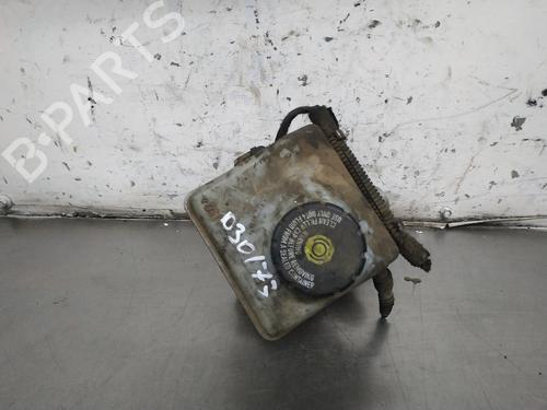 Hovedbremsesylinder OPEL ASTRA H TwinTop (A04) 1.9 CDTi (L67) 32067271