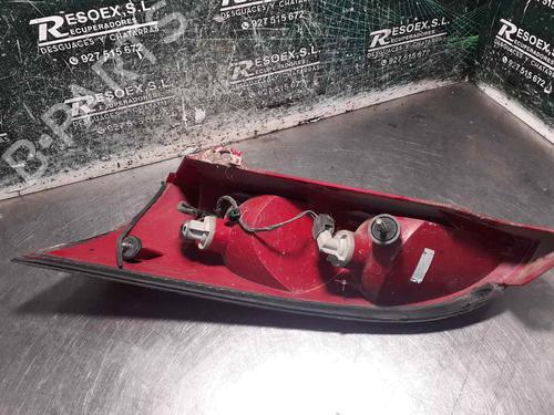Used Right taillight FORD FOCUS I Turnier (DNW) 1.8 16V (115 hp) 8193365