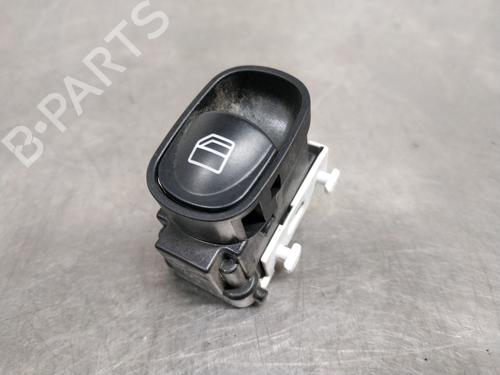 Used Right rear window switch MERCEDES-BENZ CLK (C209) CLK 240 (209.361) (170 hp) 26257155