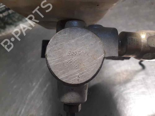Brake master cylinder FORD ESCORT V Turnier (ANL) 1.8 i 16V | BP8183747M77 