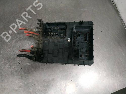 Fuse box VW GOLF V (1K1) 2.0 TDI 16V | BP26267189E1 