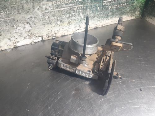 Used Throttle body FORD MONDEO I (GBP) 1.8 i 16V (115 hp) 9816862
