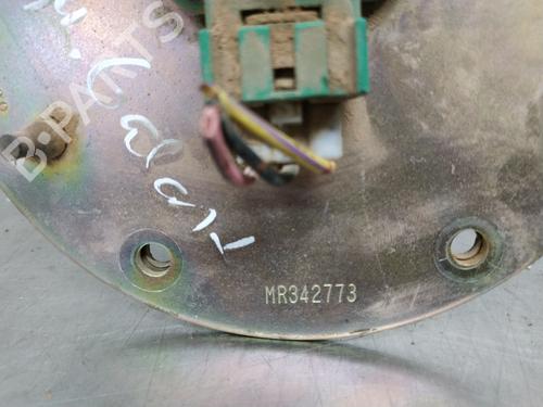 Fuel pump MITSUBISHI GALANT VIII (EA_) 2.0 TDI (EA6A) | BP26255836M76 