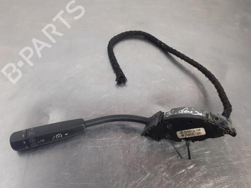 Used Steering wheel controls MERCEDES-BENZ C-CLASS (W203) C 220 CDI (203.008) (150 hp) 26243057