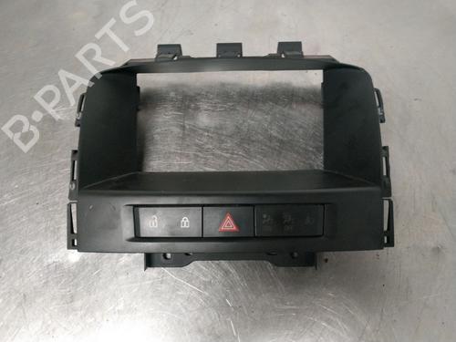 Used Warning switch OPEL ASTRA J Sports Tourer (P10) 1.6 CDTi (35) (136 hp) 26253391