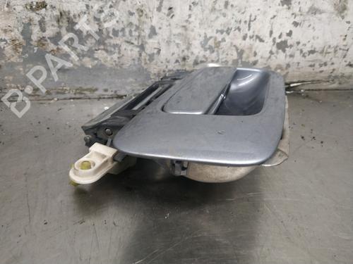 Front right exterior door handle OPEL ZAFIRA A MPV (T98) 2.0 DTI 16V (F75) | BP26264752C129 