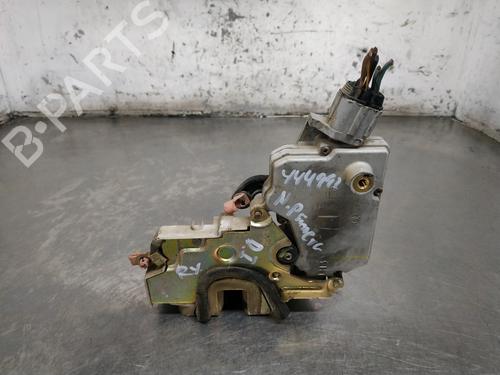 Used Front left lock NISSAN PRIMERA Hatchback (P11) 2.0 TD (90 hp) 26262714