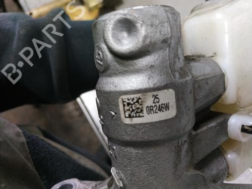 Brake master cylinder PEUGEOT 308 SW II (LC_, LJ_, LR_, LX_, L4_) 1.2 THP 130 | BP27400626M77 